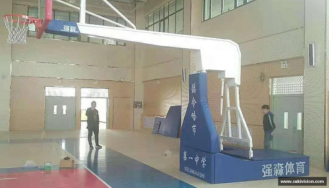 搏击激情，燃烧梦想！